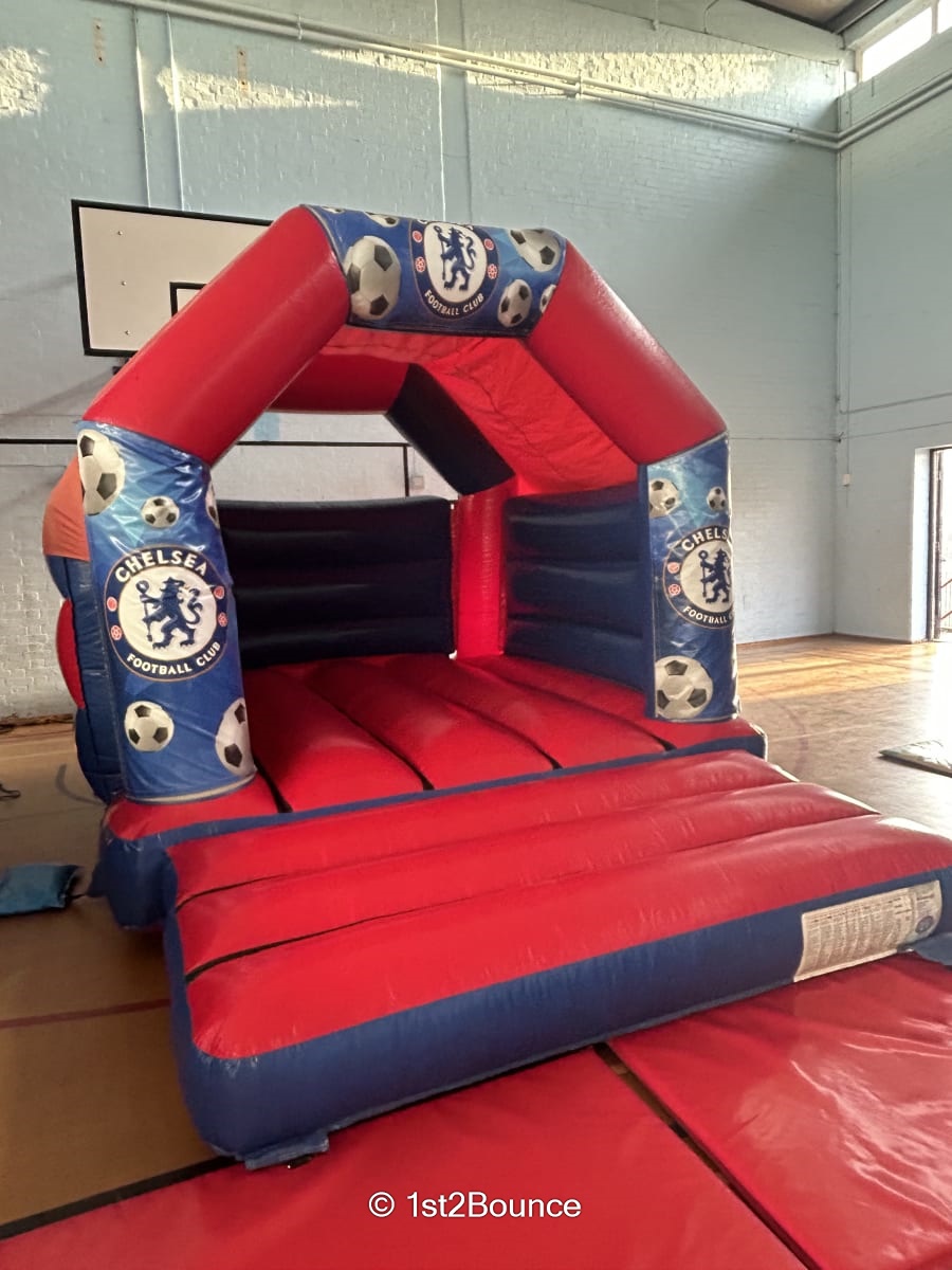 Chelsea 11x15 Bouncy Castle Best Bouncy Castle Hire service in